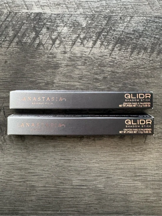 Anastasia Beverly Hills Glide Shadow Stick - Black Packaging