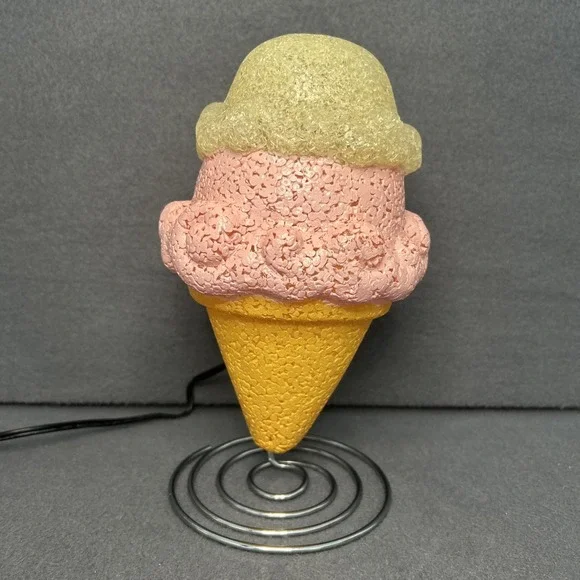 2-Scoop Ice Cream Cone Desk Lamp –‎ Vintage-Inspired Melted Popcorn Style, 2018
