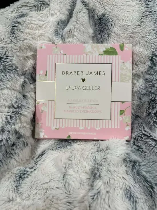 Draper James marble-ous eyes