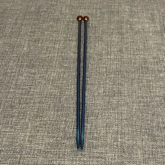 Knitting Needles, Size 4