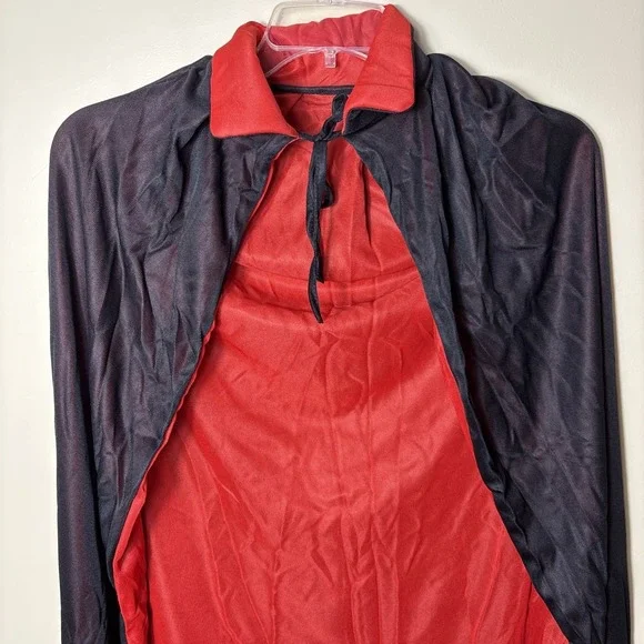 Adult Cape Clothing Halloween Costume Vampire Cloak Men and Women Reversible