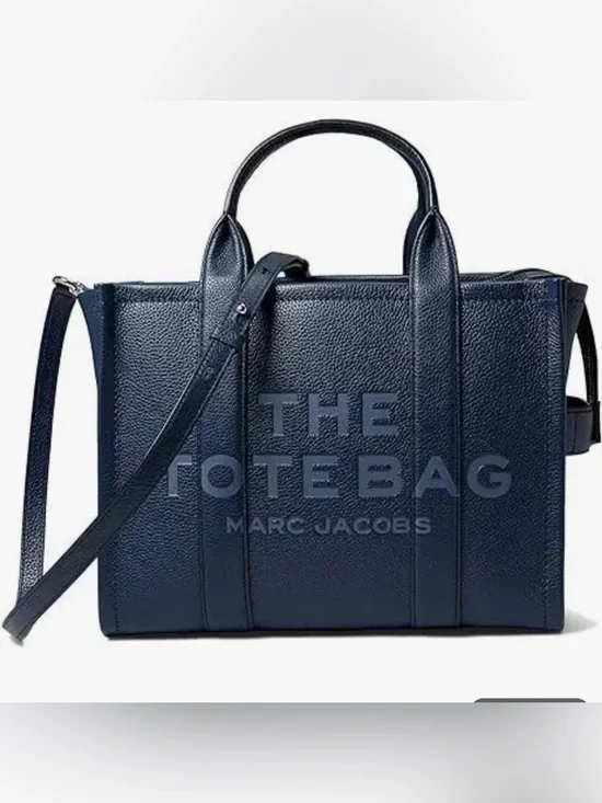 New Marc Jacobs  The Leather Medium Tote Bag