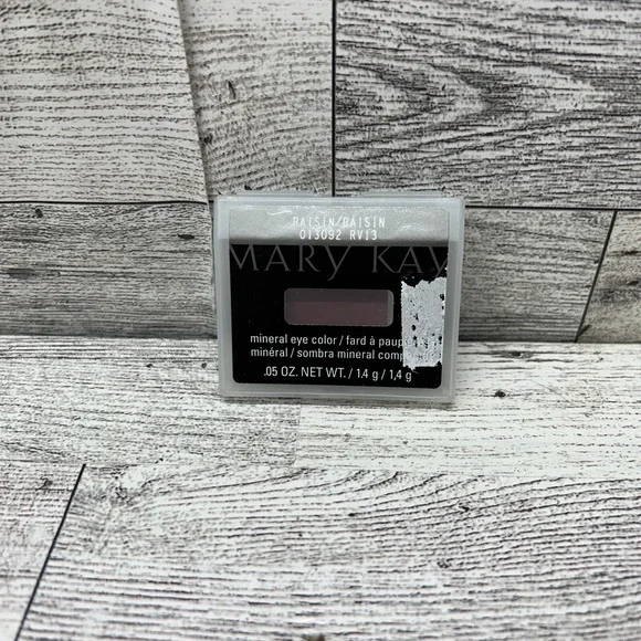 New In Package Mary Kay Mineral‎ Eye Color Raisin Full Size