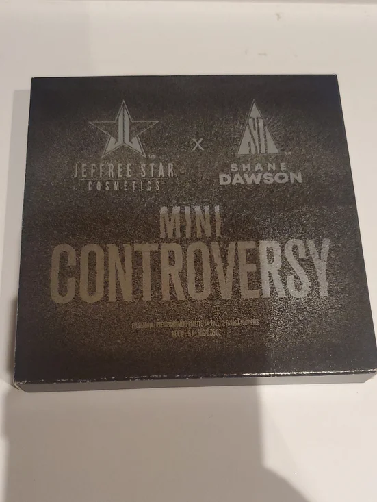Jeffree Star Cosmetics Black Collaboration Palette Back Cover
