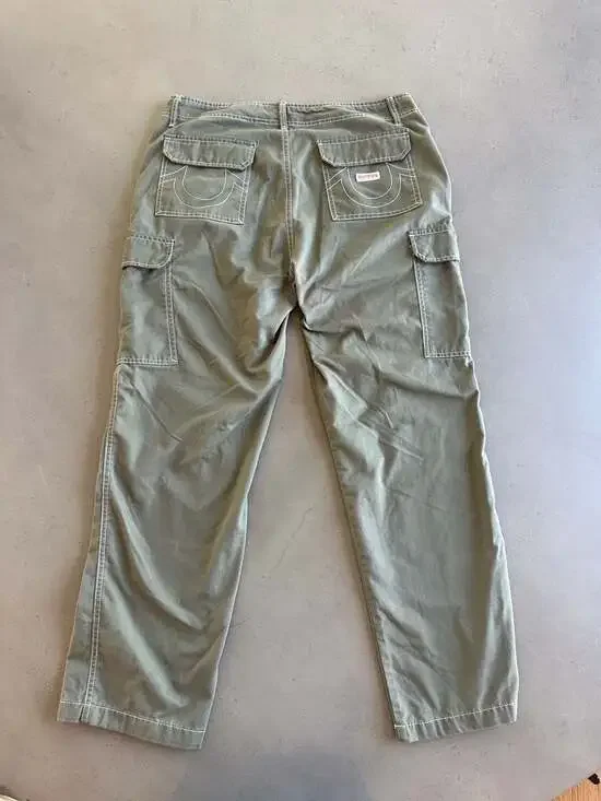 True Religion Olive Green Twill Cargo Pants with Contrast Stitching