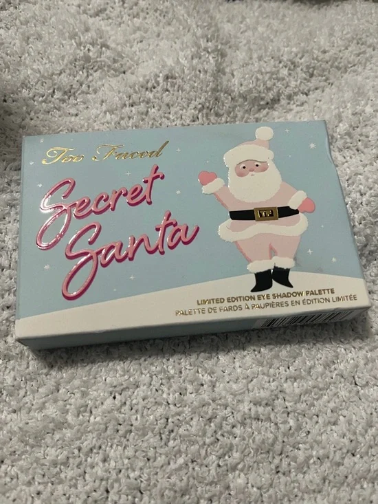 Too Faced Secret Santa Eyeshadow Palette