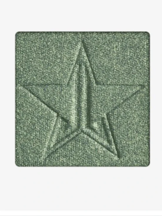 5 For $25 Item🌸 Jeffree Star Eyeshadow Single shade STAR CREEK