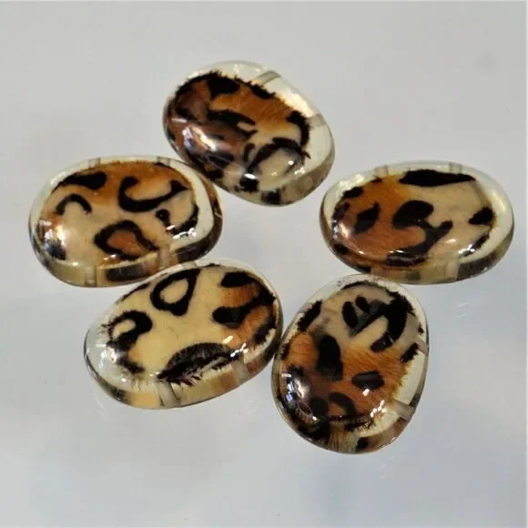 Craft Leopard Print 5 Acrylic Flatback Beads X Large 2.25 Inch
