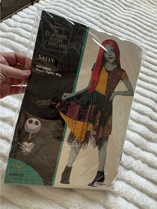 Disney Nightmare Before Christmas Sally Costume Child Large missing wig