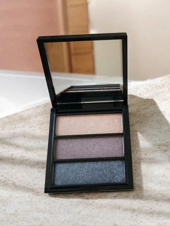 Rare Smashbox Photo Op Eye Shadow Trio For Light - Fizz Minx Obsidian