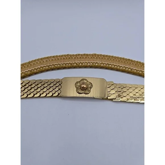 Expansion Belt-  Fish-scale With Flower On Buckle- Vintage‎ Gold Tone