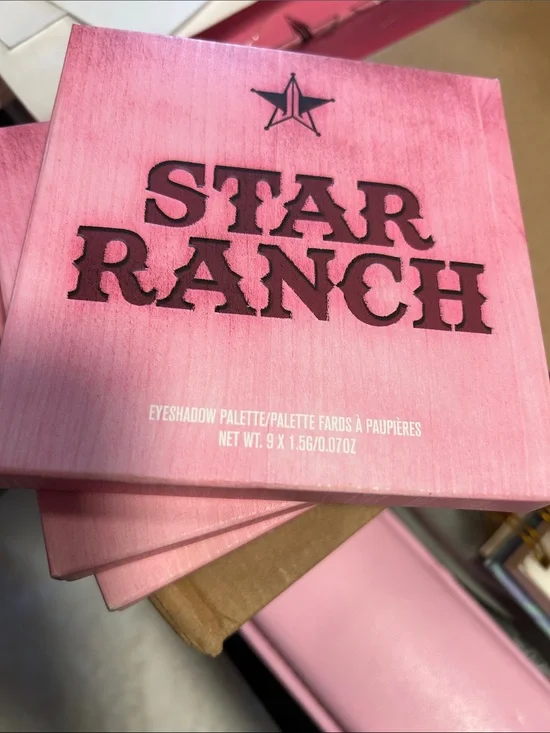 Jeffree Star Star Ranch Eyeshadow Palette - Pink