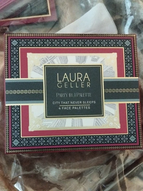 Laura Geller Eyeshadow & Face Palette —  4 Face Palettes