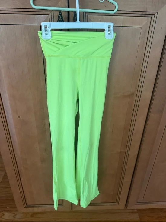 Tiger Friday Fiji Flare Pants May Split Neon lime  Pants