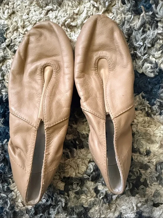 Girls Tan Split-Toe Leather Jazz Flats