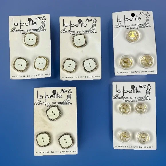 Lot Of Buttons Vintage La Petite Clear W/ Gold Flower Lily &‎ MCM White Gold Rim
