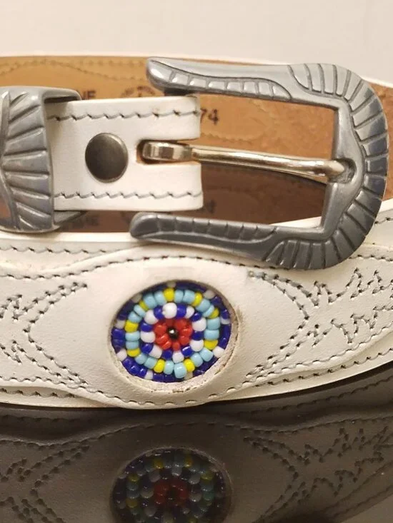 Silver Creek Collection Southwest Western Beaded Style White Leather Belt 27-30