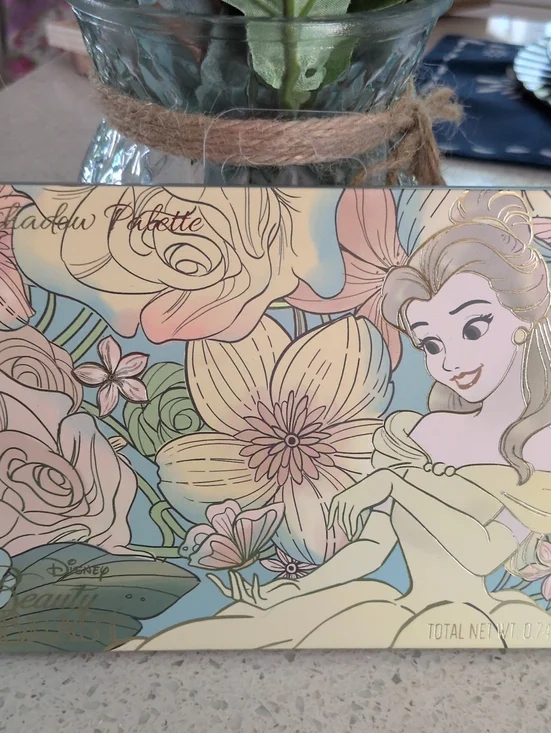 Disney Beauty And The Beast Floral Eyeshadow Palette - Belle