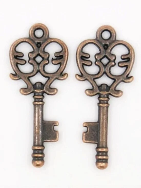 Rustic Antique Copper Skeleton Key Steampunk Victorian Charms Pendants 2 pcs