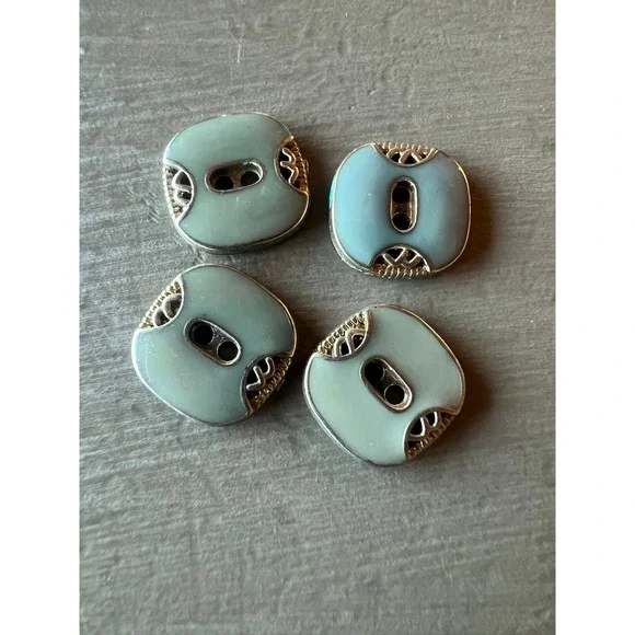 Vintage Buttons 0.5