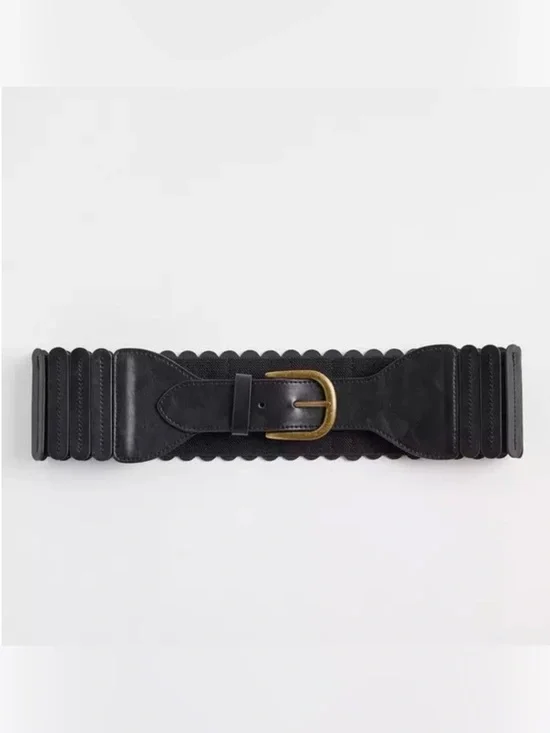 torrid Black Wide Scalloped Elastic Belt with Gold Buckle