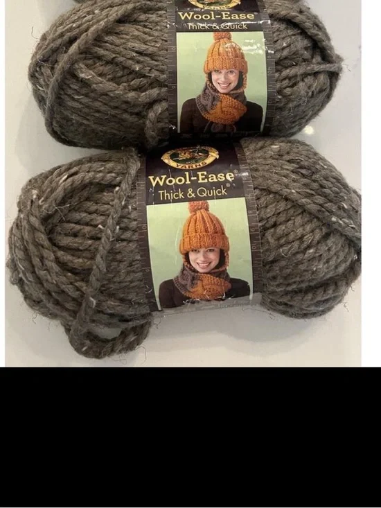 Vtg Lot of 8 Skeins Lion Brand Wool Ease Thick Quick Yarn 124 Barley Orge Cebada