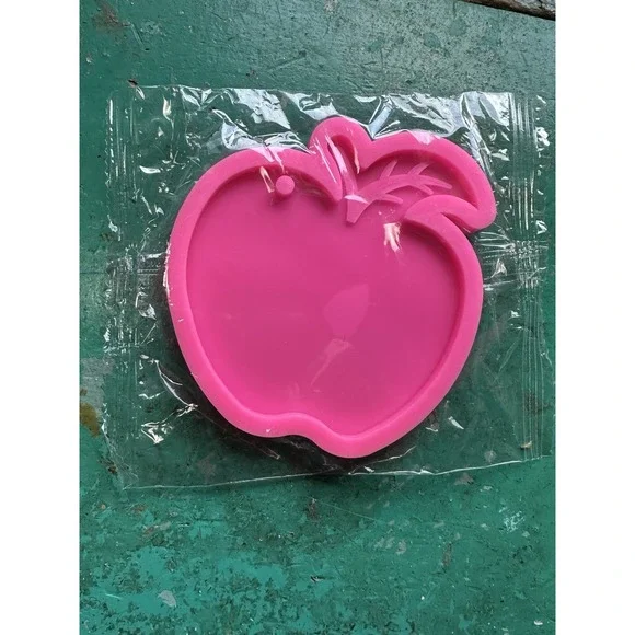 SILICONE APPLE MOLD 4