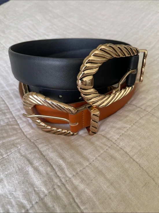 | Revolve | Leather Belt with Gold Rope Buckle - Black and Cognac