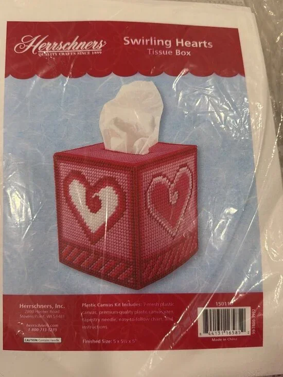 Swirling Hearts Tissue Box Plastic Canvas Latch Hook Kit Herschners 5 x 5.5 x 5