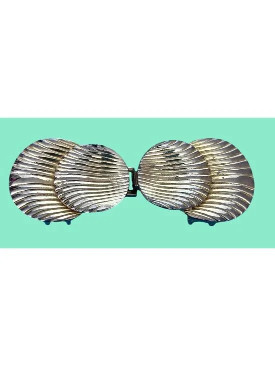 1982 Mimi Di N Gold-Tone Shell Design Belt Buckle 4.5