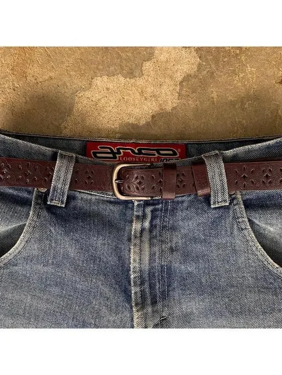 American Western Cowboy vintage style brown belt. 40 inches length