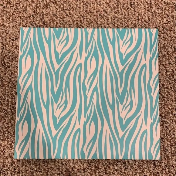 Blue zebra scrapbook (10 clear pages)