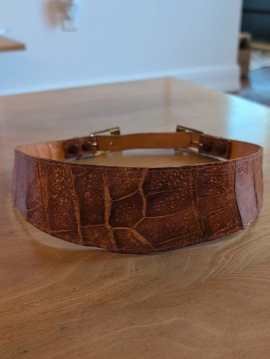 Vintage 1970's, Women's 31 In, Brown Croc-Embossed Leather Waist Belt