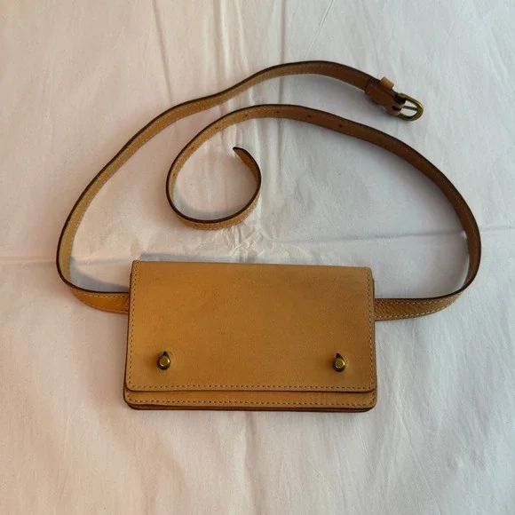 Madewell Simple Leather Pouch Belt Bag Tan M/L‎
