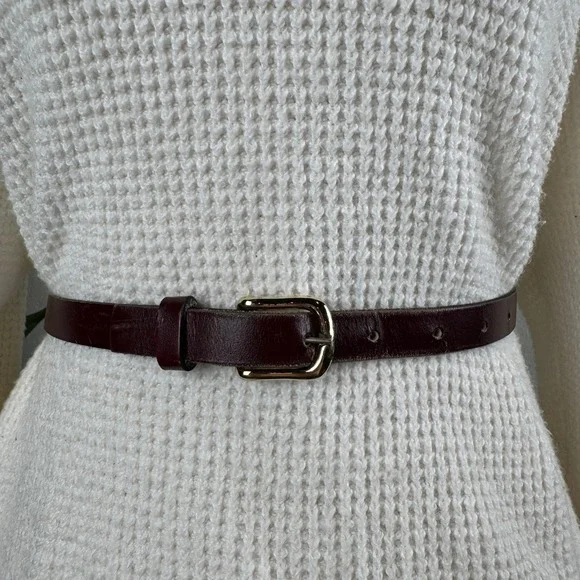 Dark Academia Minimalist Vintage 90s Burgundy Oxblood Leather Belt Womens XS