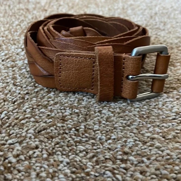 Carmel brown woven leather belt 42”