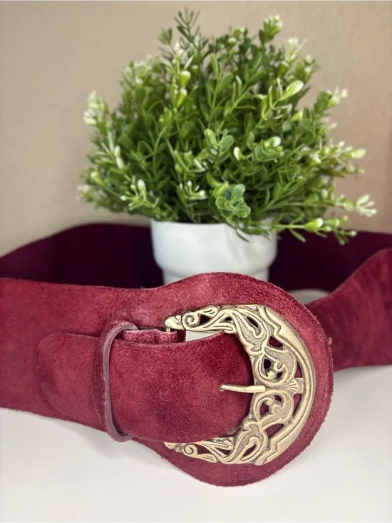 Wide Suede genuine leather Belt with Ornate Gold Buckle - BurgundyL/M