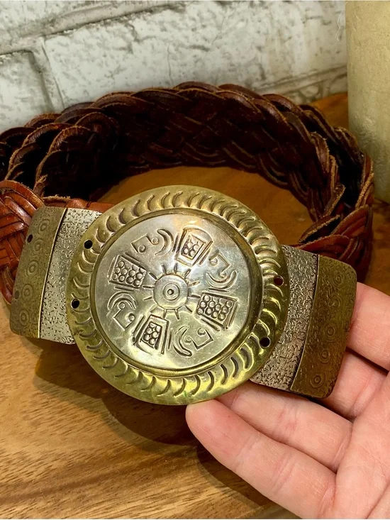 CHICO’S M/L Braided Brown Leather Belt with Ornate Brass Medallion