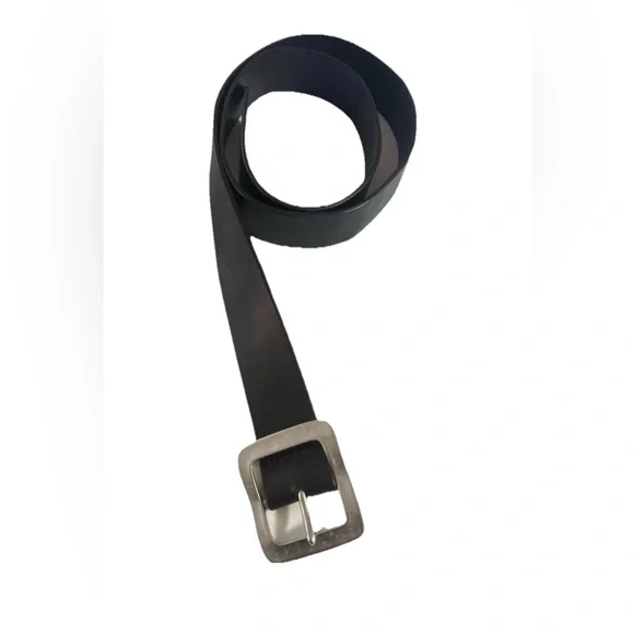 Eddie Bauer Black Leather Belt with Gray Buckle
