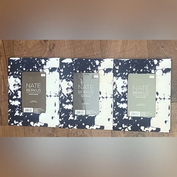 3 brand new Nate berkus quilted marble design picture frames 4”x6”