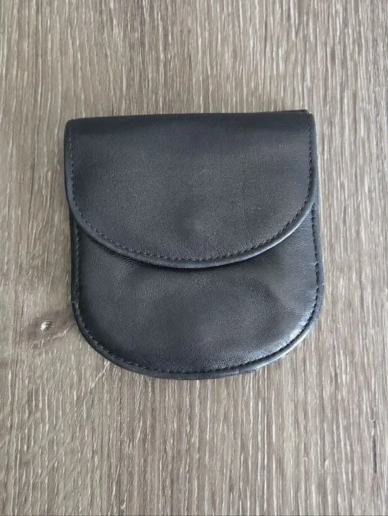 Stone Mountain Black Leather Taxi Wallet