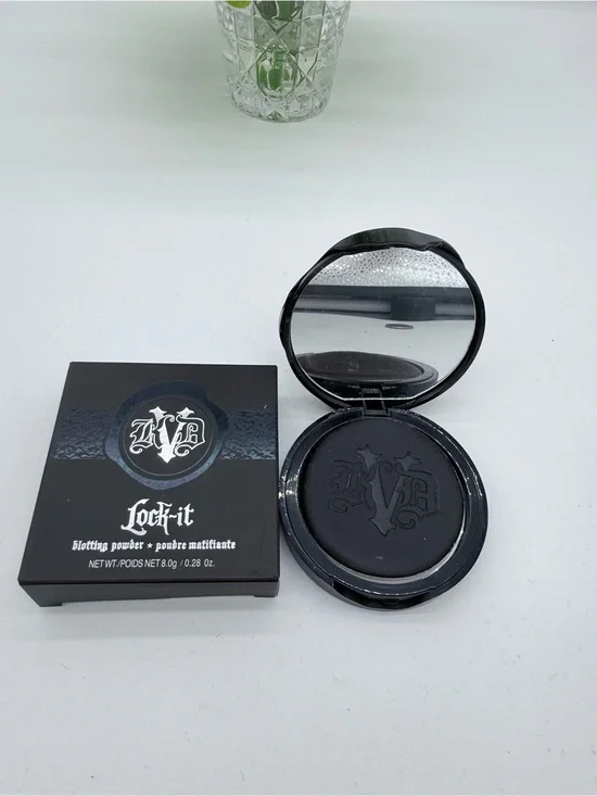KVD Kat Von D Lock-It Fair Finishing Powder Full Size 0.28oz NIB NEW