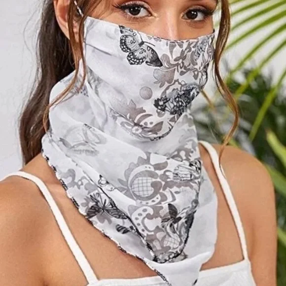 Gorgeous butterflies Facemask & Scarf Adjustable Ear Strips 4 A Comfortable Fit
