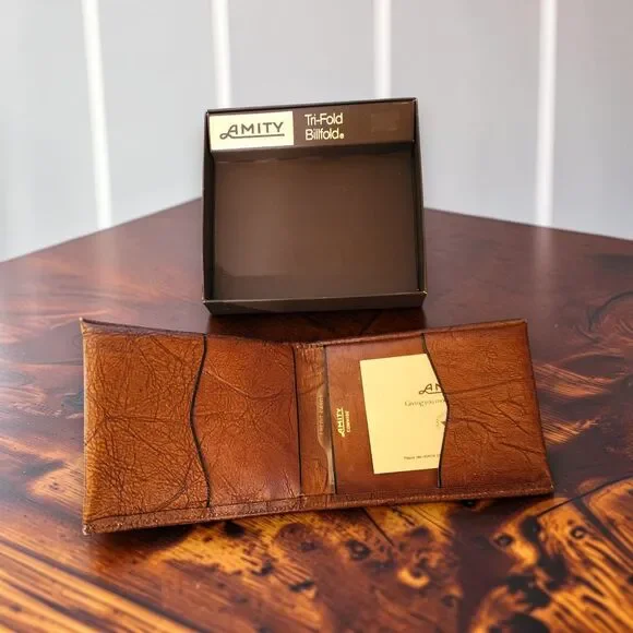 NOS Vintage Amity Cowhide Tri-Fold Billfold Wallet Brown w/ Case