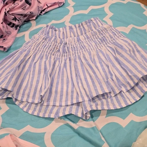 ❤️ 10/$13 New cat and jack skirt