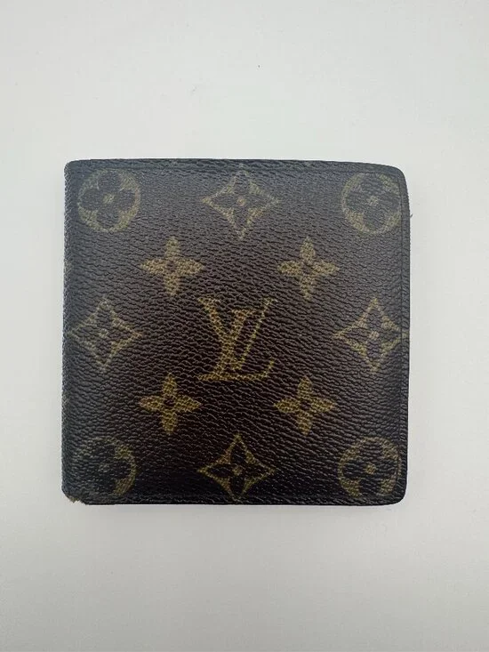 Louis Vuitton Monogram Men's Bifold Wallet