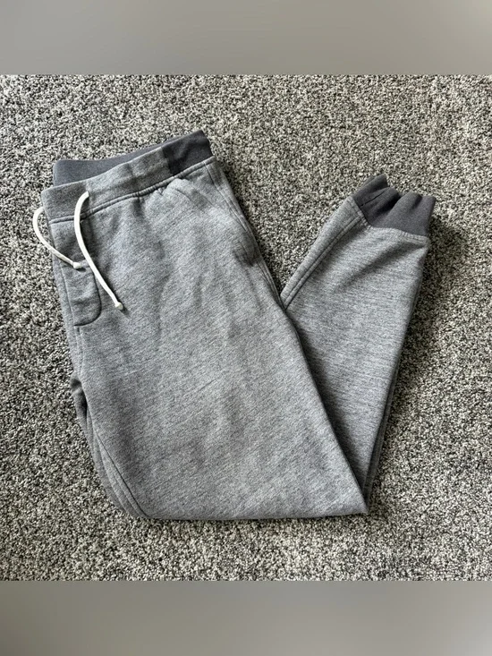 J.Crew gray heather joggers size M slim #jcrew #loungewear