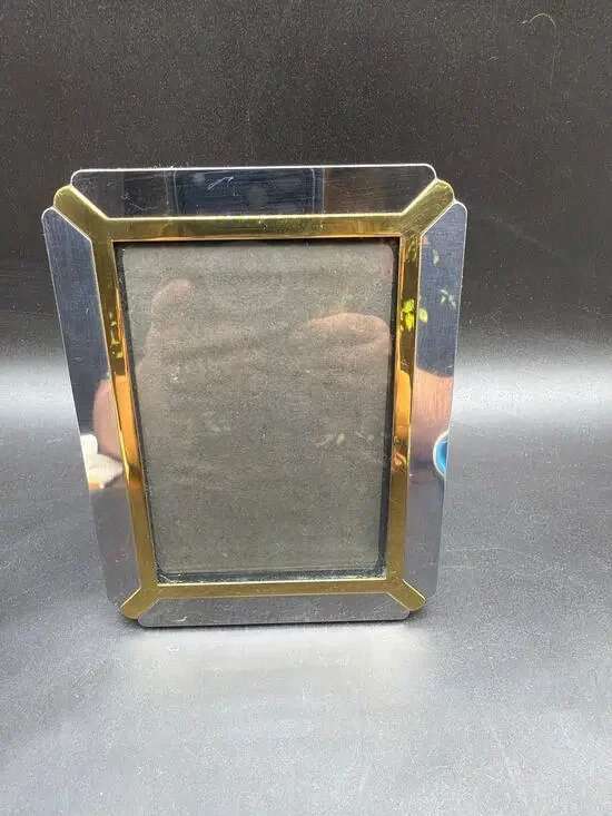 Contemporary Black Glass Gold Tone 5x7 Photo Picture Frame Easel Tabletop Wall