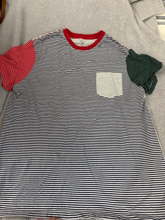 J. Crew multiple stripe men’s size xl Striped Tee