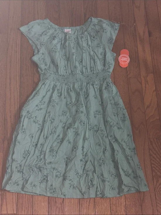 wonder nation Sage Green Floral Smocked Waist Dress
